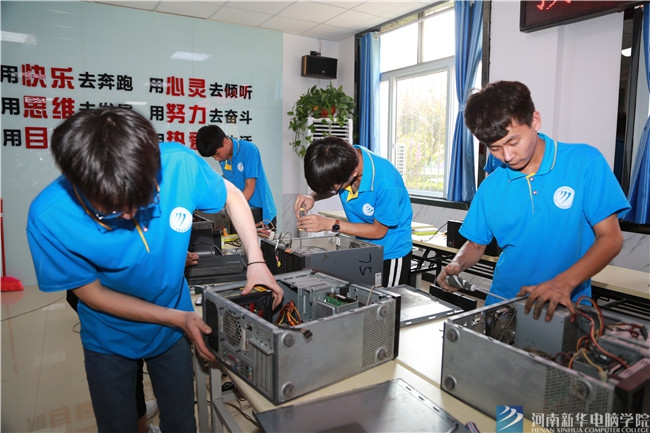 新華從基礎課開始 階梯式教學